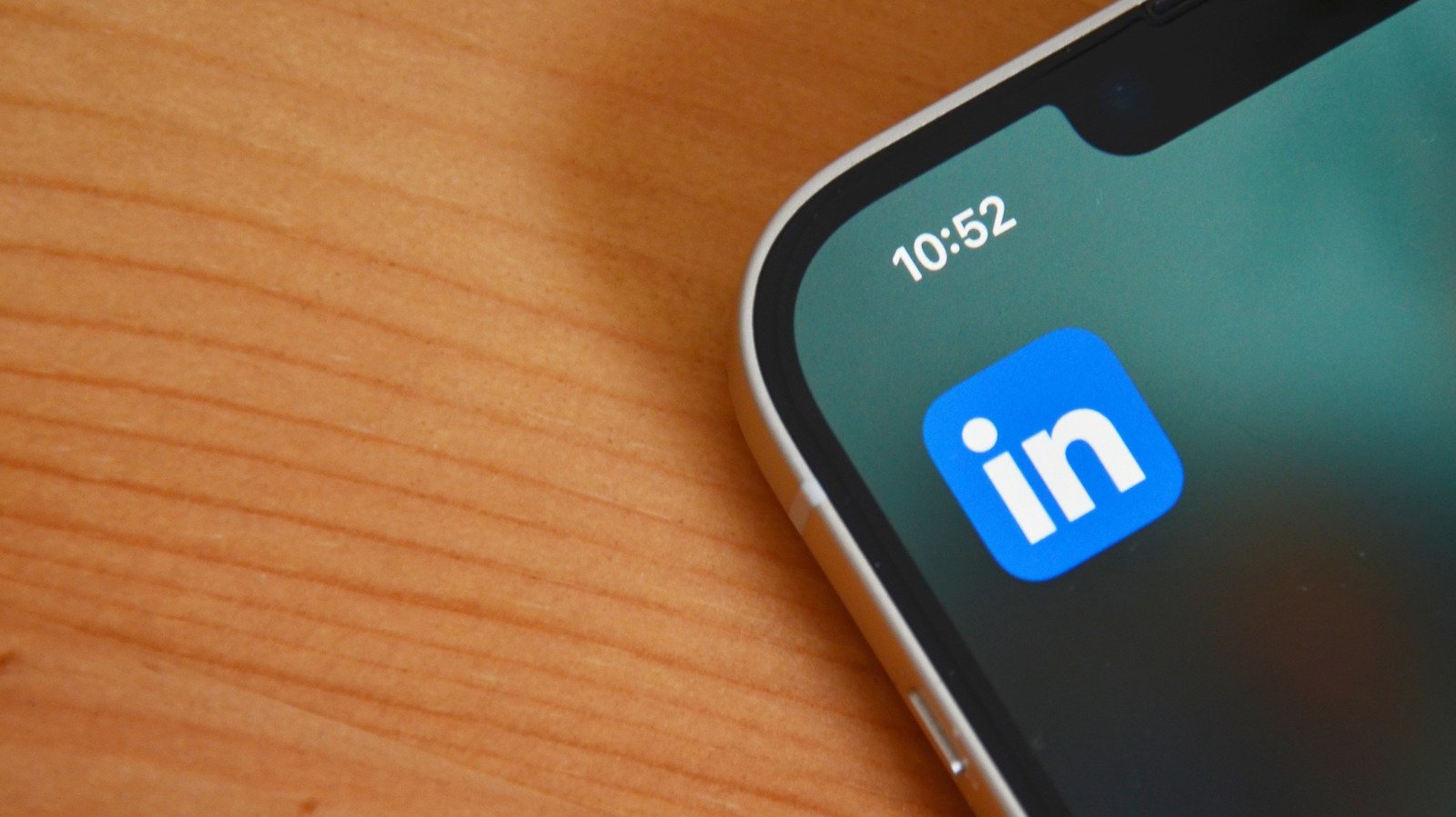 Professional using LinkedIn Creator Tools