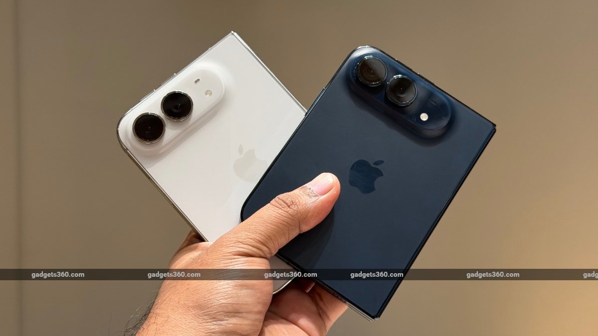 The sleek iPhone Duo foldable