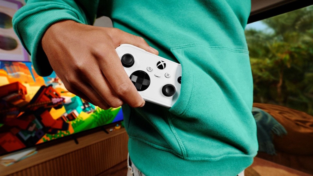 White Xbox Nano controller on desk
