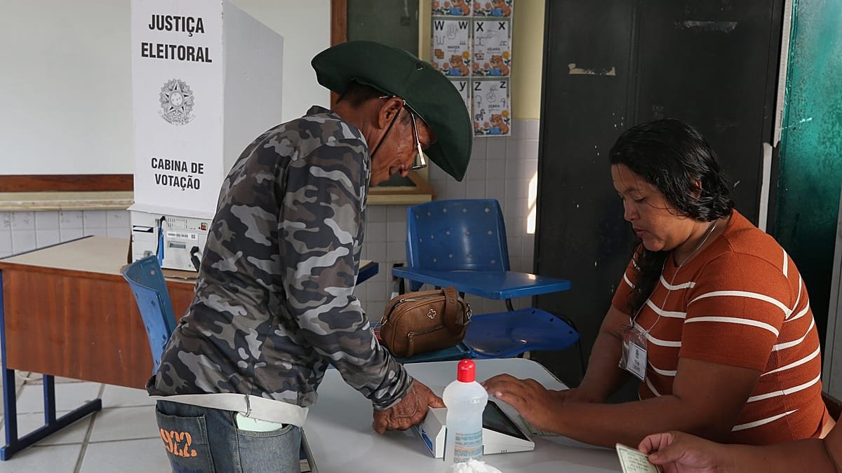voters during presidential election