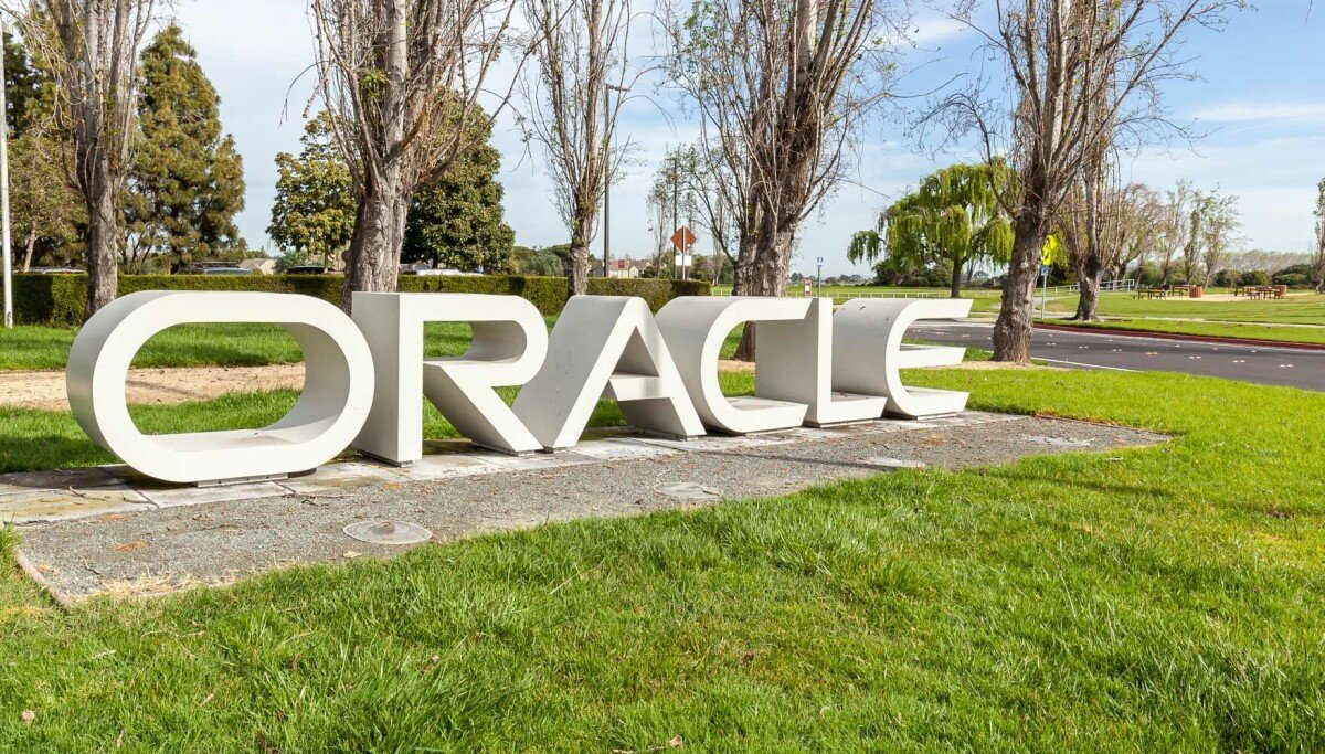 Google TPUs in Oracle Cloud